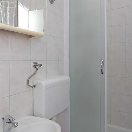 & Rina - Comfort Studio With Patio *